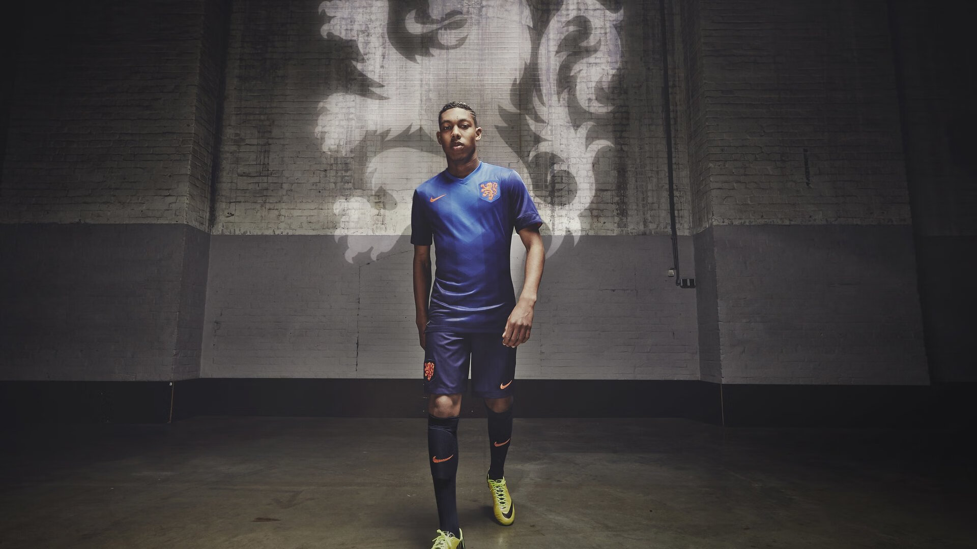 kaiyun app download-“西甲战局紧张，领头羊状态火热”